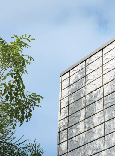 磁器タイル外壁