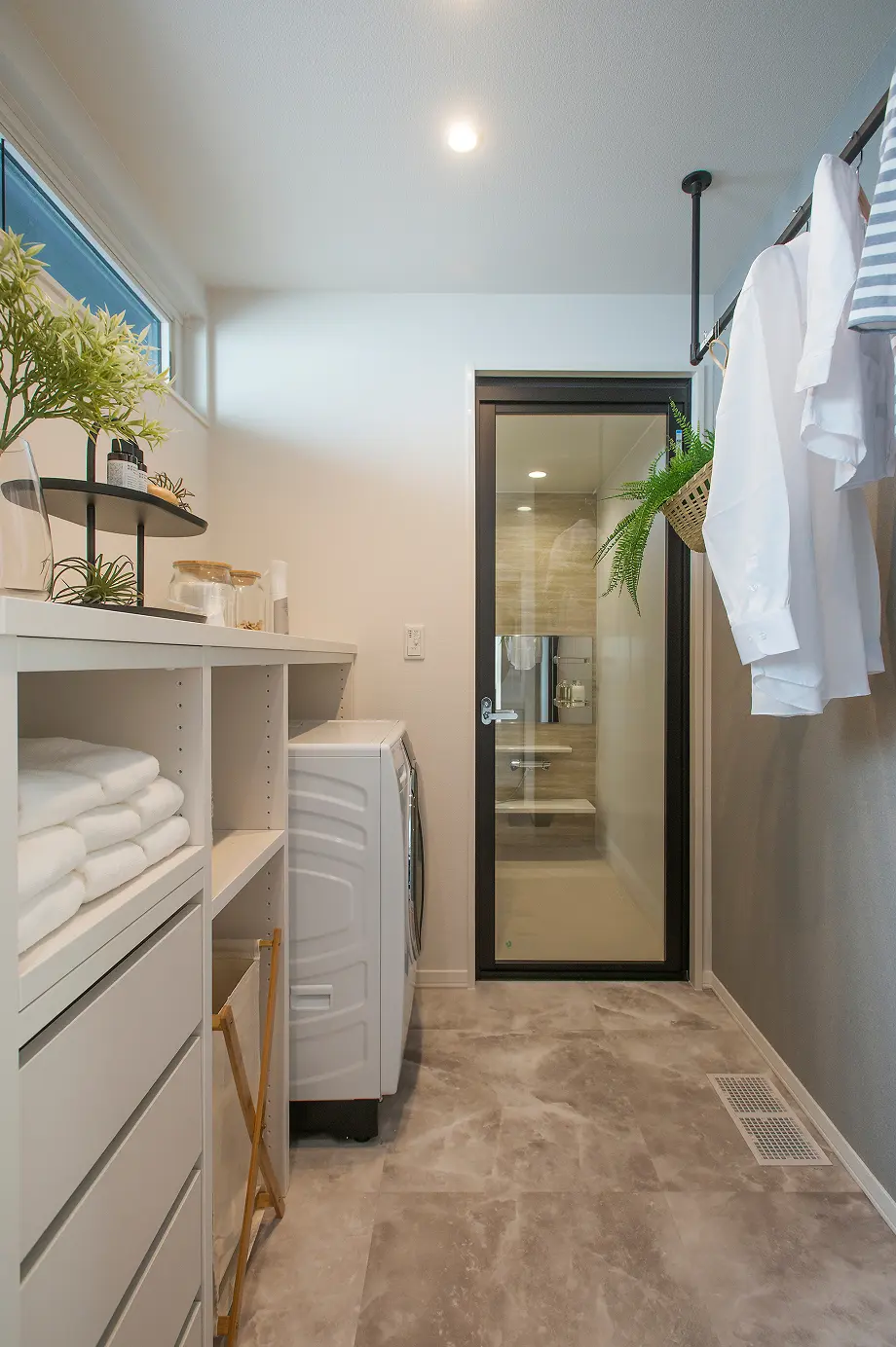 植物をプラスしたランドリールーム