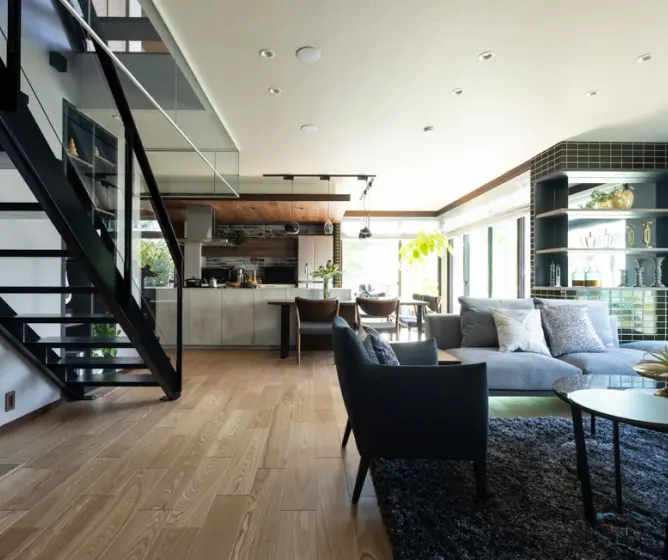 動線からそれた位置にあるリビング