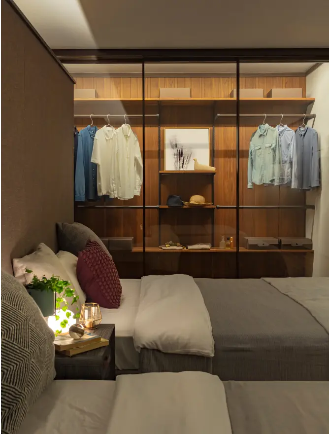 寝室内の衣類収納