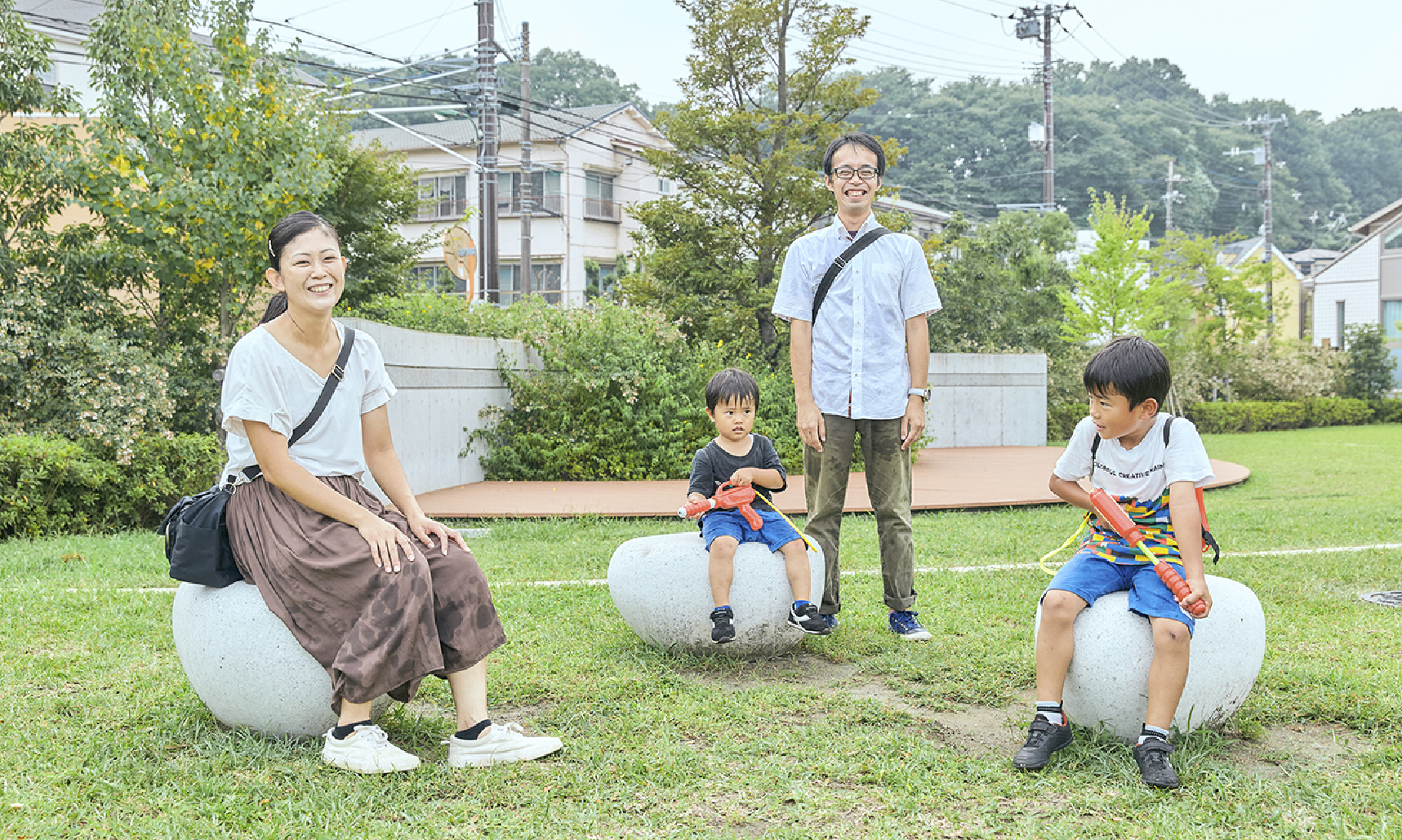 公園で遊ぶのが大好きな兄弟（タウン内〈ネイバーズサークル〉）