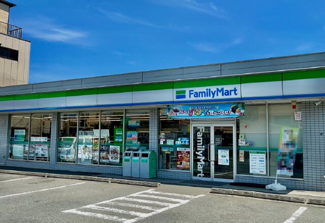 ファミリーマート川崎塩浜店
