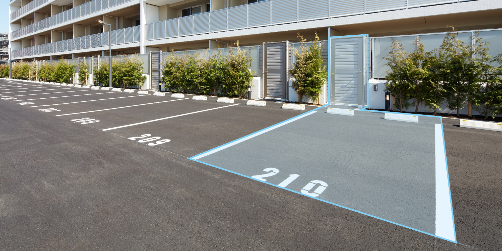 専用駐車場付き1階住戸
