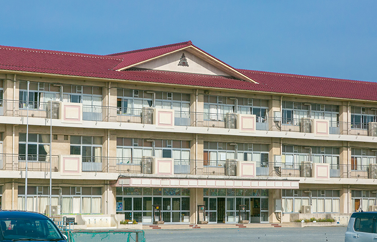 城東小学校（約 1,290m/徒歩17分）