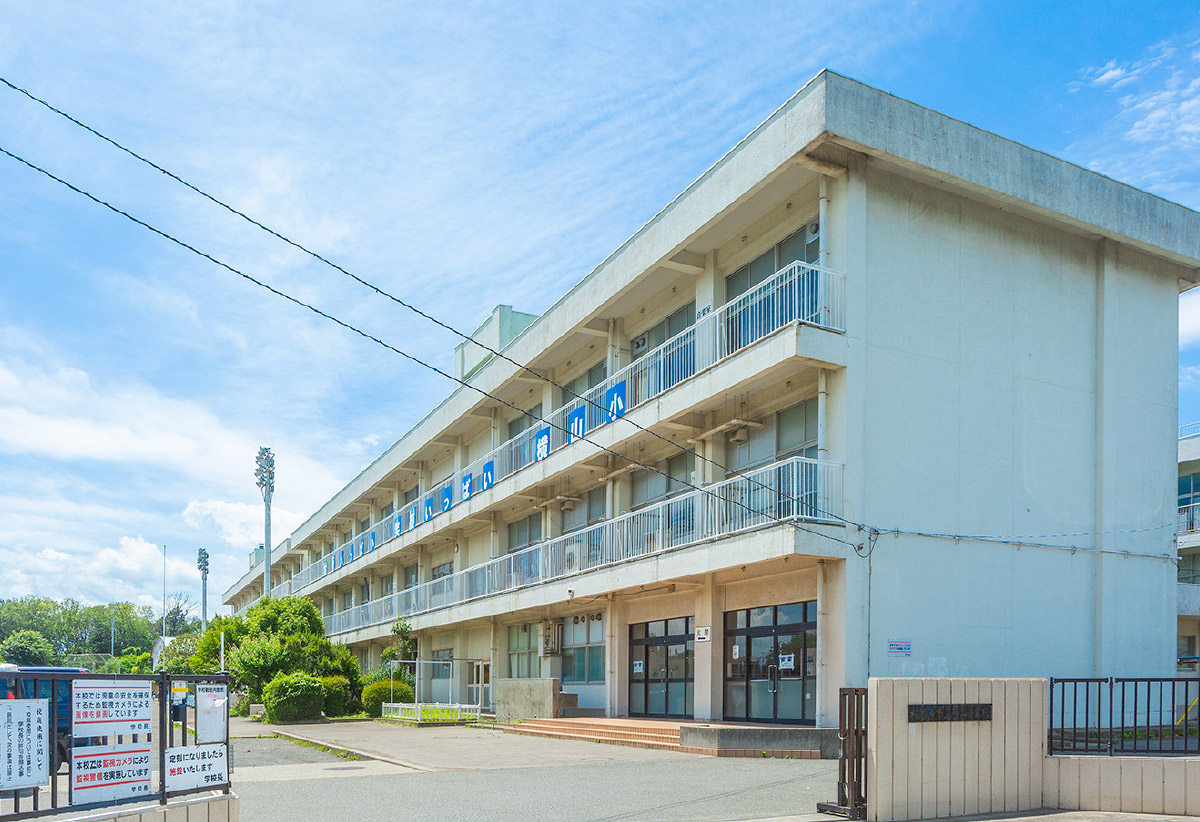 横山小学校