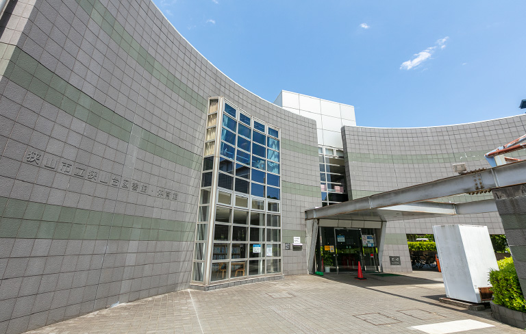 狭山台体育館・狭山台図書館