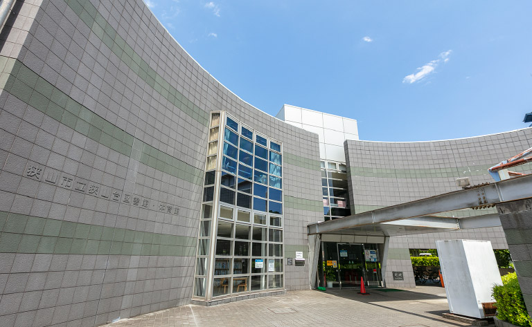 狭山台体育館・狭山台図書館